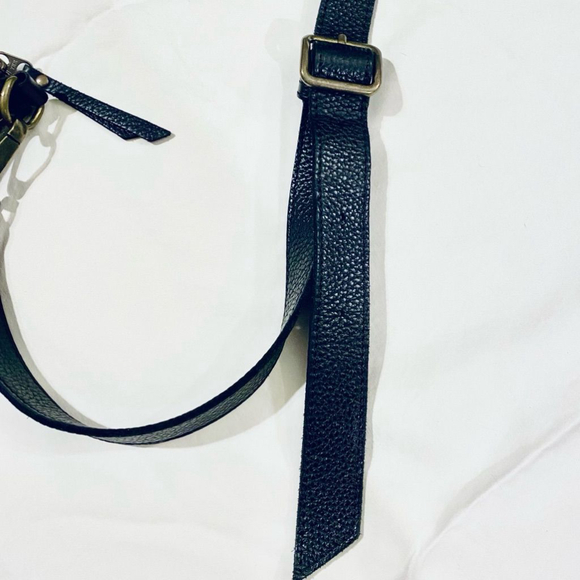 Handmade Black Leather Crossbody Hobo Purse - Picture 4 of 12